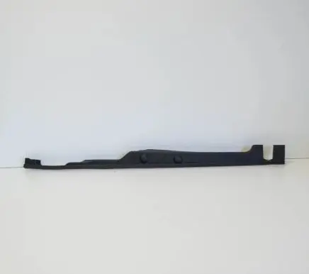 Audi A4 S4 B9 8W Fender end trim 8W0820582
