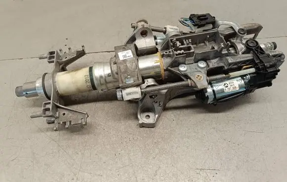 BMW 6 F12 F13 Steering wheel axle 6787926 6302279