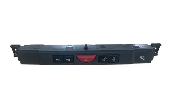 Land Rover Discovery 3 - LR3 Hazard light switch YUL500570WUX 051114