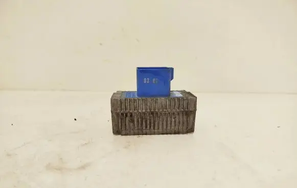 Opel Astra G Glow plug pre-heat relay 55353011 51299014