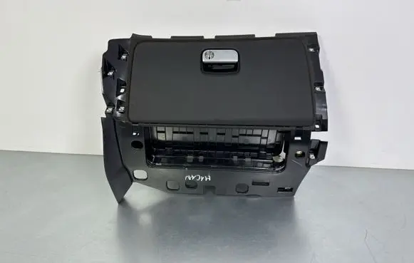 Porsche Macan (95B) Glove box 95B857095F