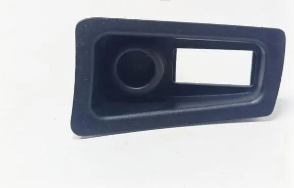 BMW 1 E82 E88 Cigarette lighter front 9110412