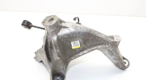 Audi Q5 SQ5 Engine mounting bracket 80A199307A