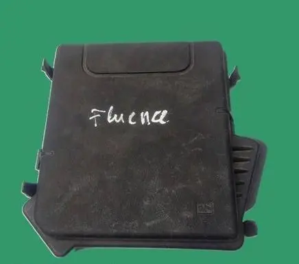 Renault Fluence Fuse box cover 284040002R