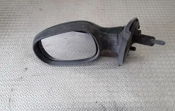 Renault Clio II Manual wing mirror E2018011