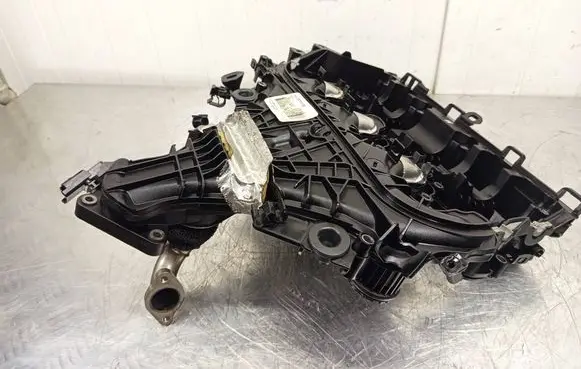 Ford Kuga II Intake manifold 1583328