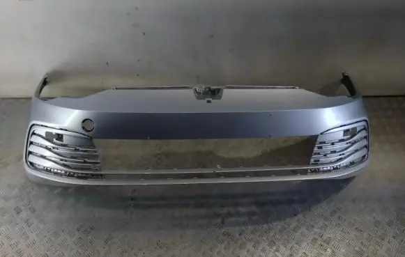 Volkswagen Golf VIII Front bumper 5H0807221H