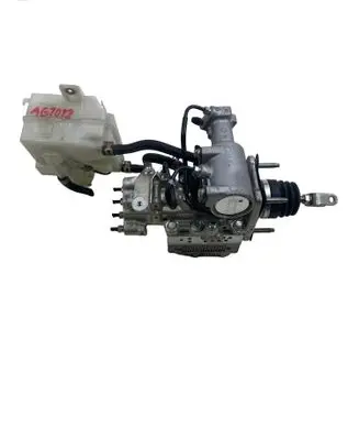 Toyota Auris E180 Master brake cylinder 4727047030
