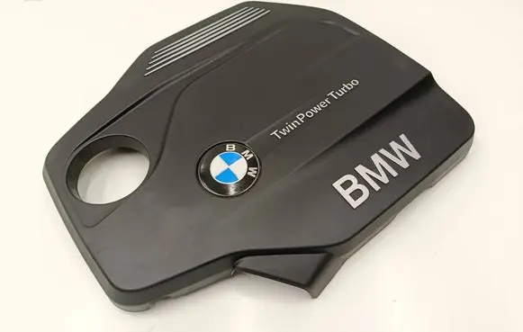 BMW 3 F30 F35 F31 Engine cover (trim) 8514202 1114 162083