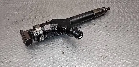 Mazda 6 Fuel injector RF8G13H50