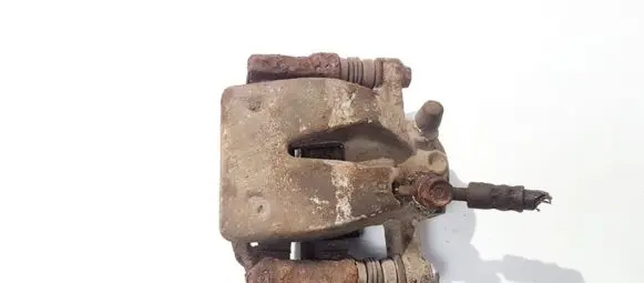 Toyota Corolla Verso AR10 Rear brake caliper y01340