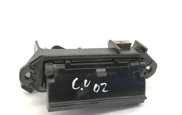 Toyota Corolla Verso E121 Tailgate/boot open switch button 