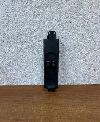 Volkswagen Crafter Electric window control switch 9065451513 E3140