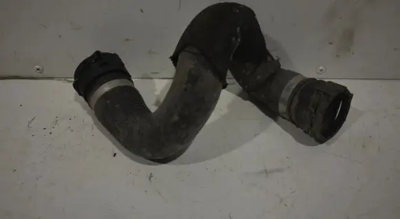 BMW X5 E70 Engine coolant pipe/hose