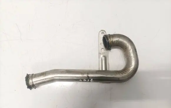 Nissan Qashqai EGR valve line/pipe/hose 506623