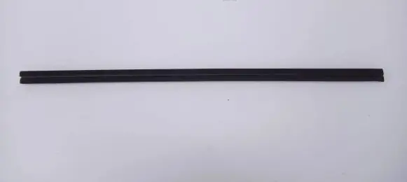 Mitsubishi Pajero Sport II Rubber seal front door window/glass 