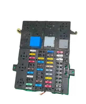 Opel Movano A Fuse box set 7703297587