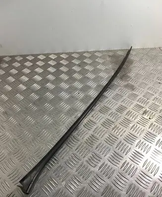 Audi Q7 4M Windshield trim 4M0854327