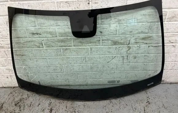 Mercedes-Benz CLA C118 X118 Front windscreen/windshield window 