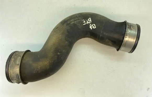 Volkswagen PASSAT B6 Intercooler hose/pipe 3C0145832 113659