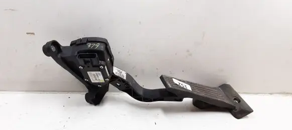 Hyundai i40 Accelerator throttle pedal 327272T900 6074