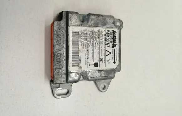 Renault Laguna I Airbag control unit/module 550629600 7700429613B