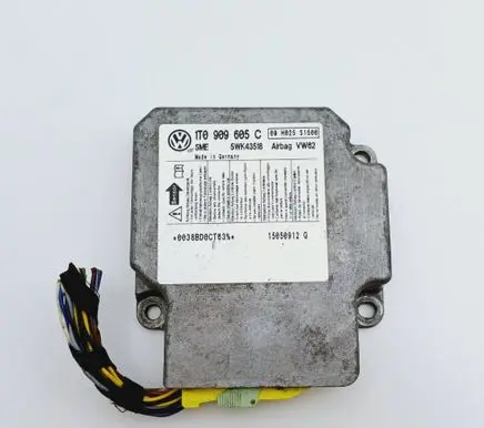 Volkswagen Touran I Airbag control unit/module 1T0909605C 5WK43518