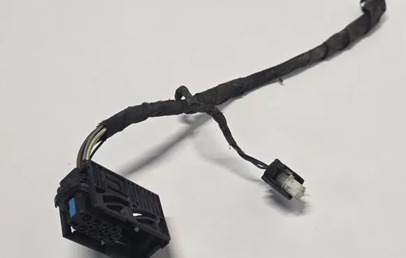BMW 5 E60 E61 Headlight/headlamp wiring loom/harness 8352566 963611