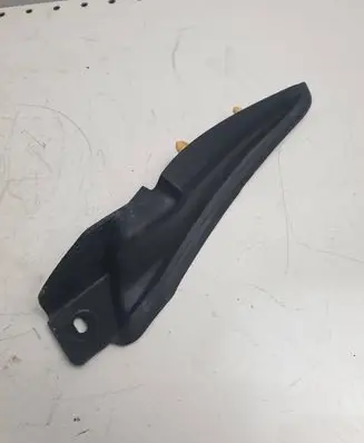 Renault Captur Windshield trim 668622369R 5613P0010