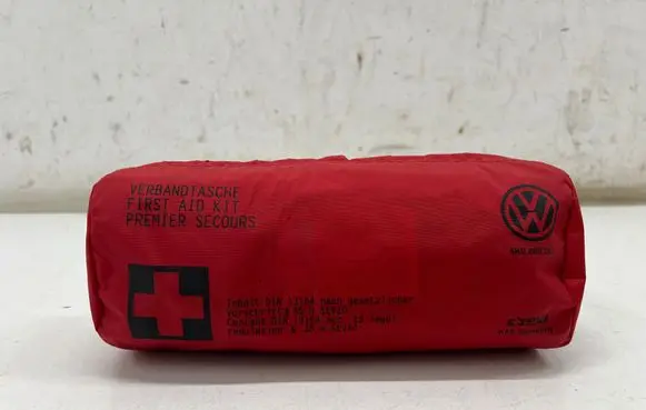 Volkswagen ID.3 First aid kit 5K0860282