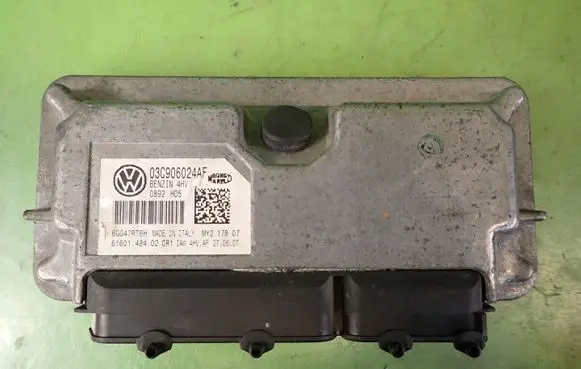 Seat Cordoba (6L) Engine control unit/module ECU 03C906024AF
