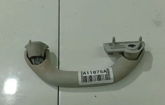 Skoda Roomster (5J) Rear interior roof grab handle 