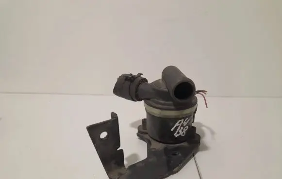 Audi A4 S4 B8 8K Electric auxiliary coolant/water pump 03L965561