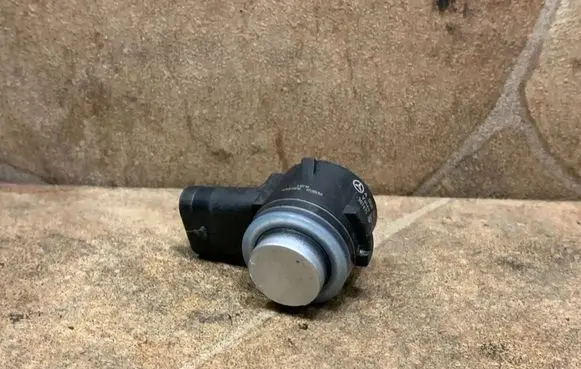 Mercedes-Benz A W176 Parking PDC sensor A0009055504
