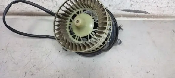 Mercedes-Benz 190 W201 Heater fan/blower