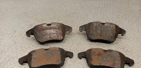 Ford Mondeo MK IV Brake pads (front) 