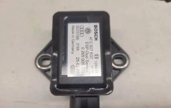 Audi A6 S6 C6 4F ESP acceleration yaw rate sensor 4F0907637 0033186 0265005278