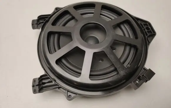 Mercedes-Benz S W222 Panel speaker A2228203502