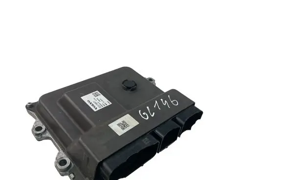 Volvo XC60 Engine control unit/module ECU 32313937