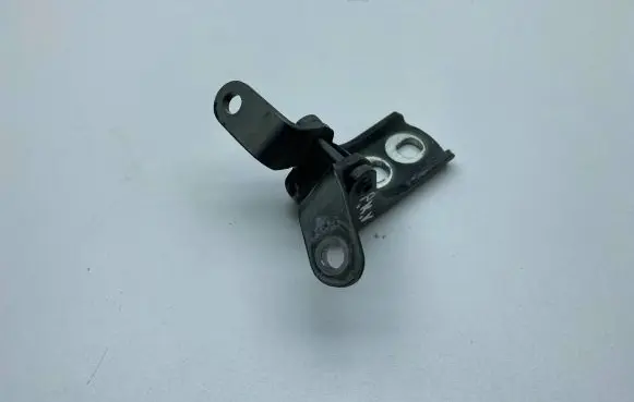 Opel Zafira C Front door upper hinge