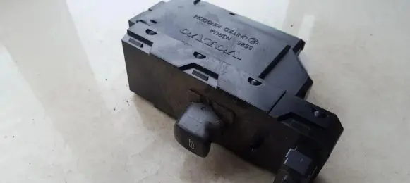 Volvo XC90 Electric window control switch 31275227 03458920 3127522703458920