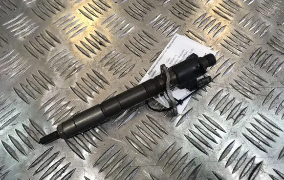 Volvo XC60 Fuel injector 31303238 0445116046
