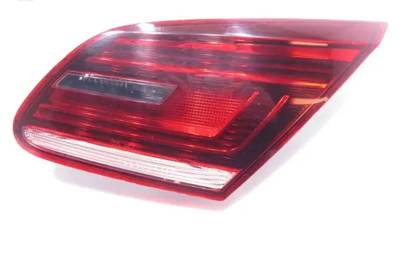 Volkswagen PASSAT CC Tailgate rear/tail lights 3C8945308P 81180201