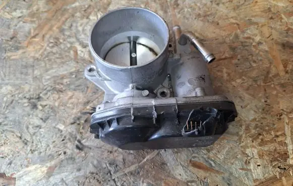 Toyota Corolla E210 E21 Throttle body valve 22030-24010