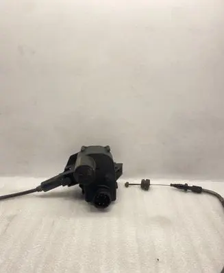 BMW 7 E38 Cruise control unit/module 8360043 408201012001