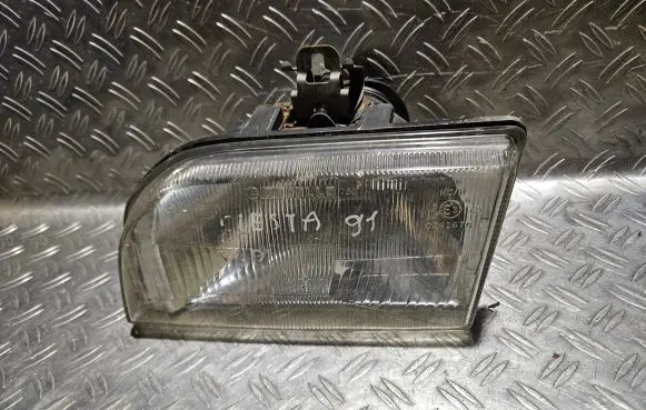 Ford Fiesta Headlight/headlamp 89FG13006A2A G6L9A