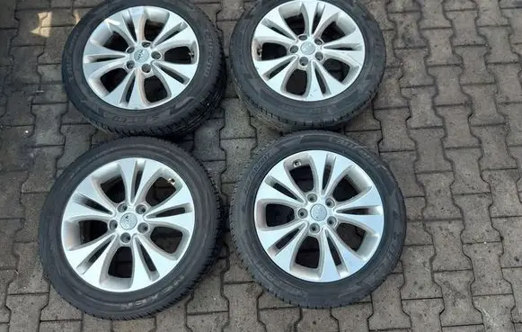 KIA Soul R17 alloy rim 
