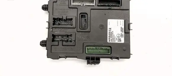Nissan X-Trail T32 Central body control module 284B14CB5A