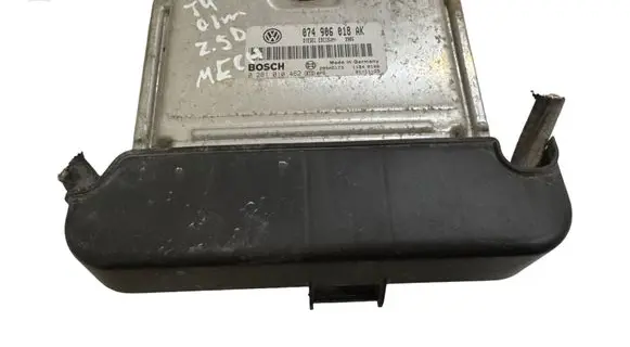 Volkswagen Transporter - Caravelle T4 Engine control unit/module 074906018AK 0281010462 28SA5173