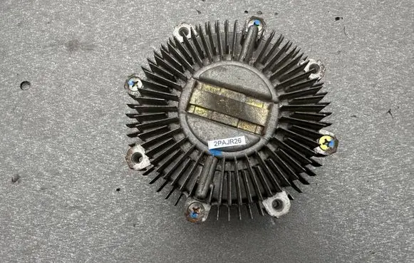 Mitsubishi Pajero Viscous fan MD334660